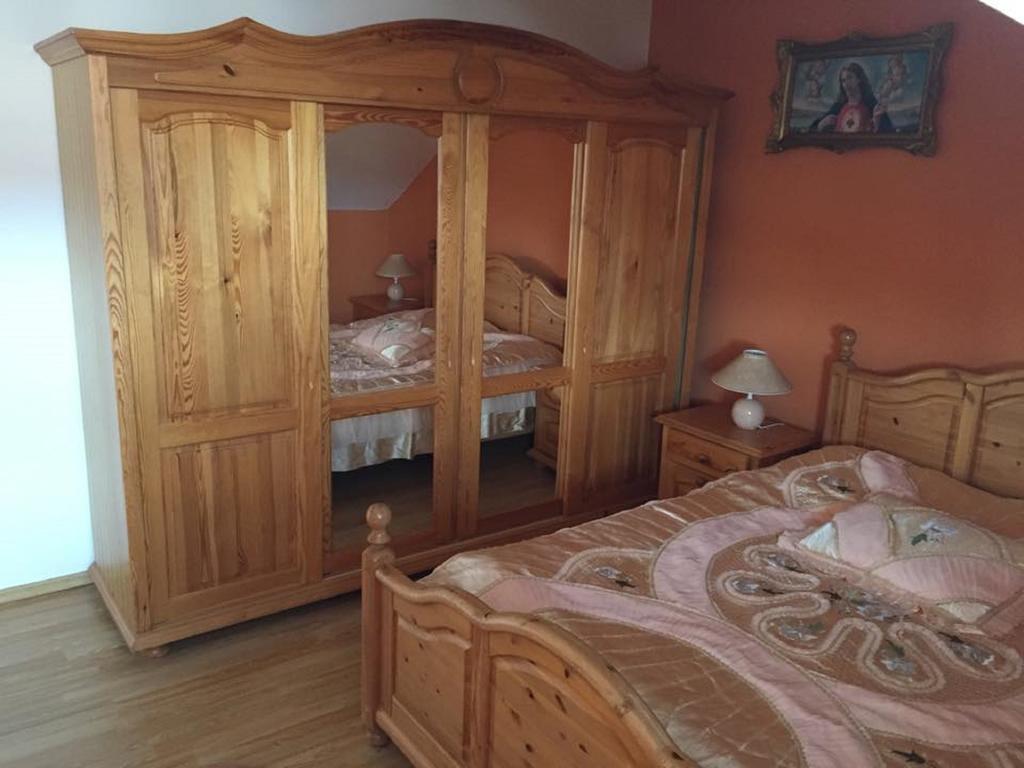 Apartman U Puskina Strba Luaran gambar